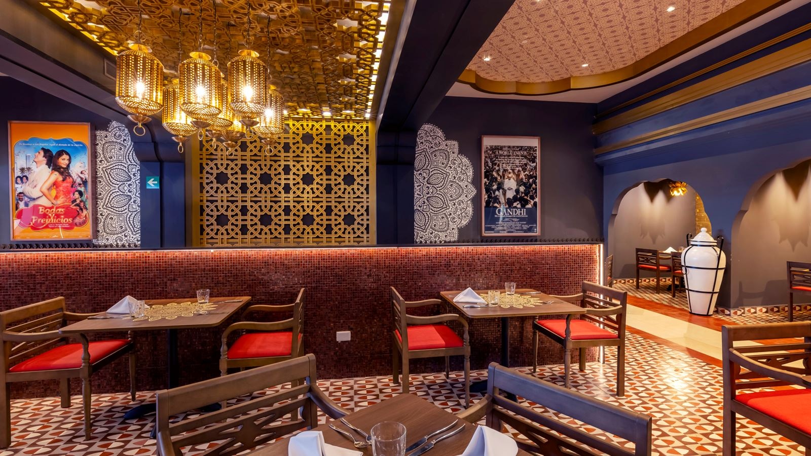 restaurants-sutra-indian-restaurant--hookah-lounge