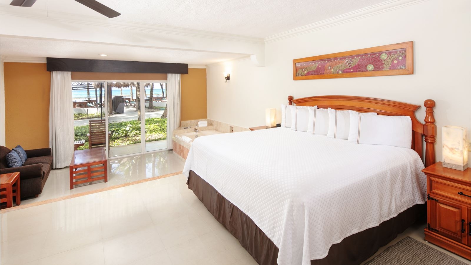 rooms-beachfront-junior-suite