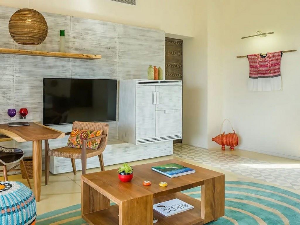 rooms-lagoon-view-suite