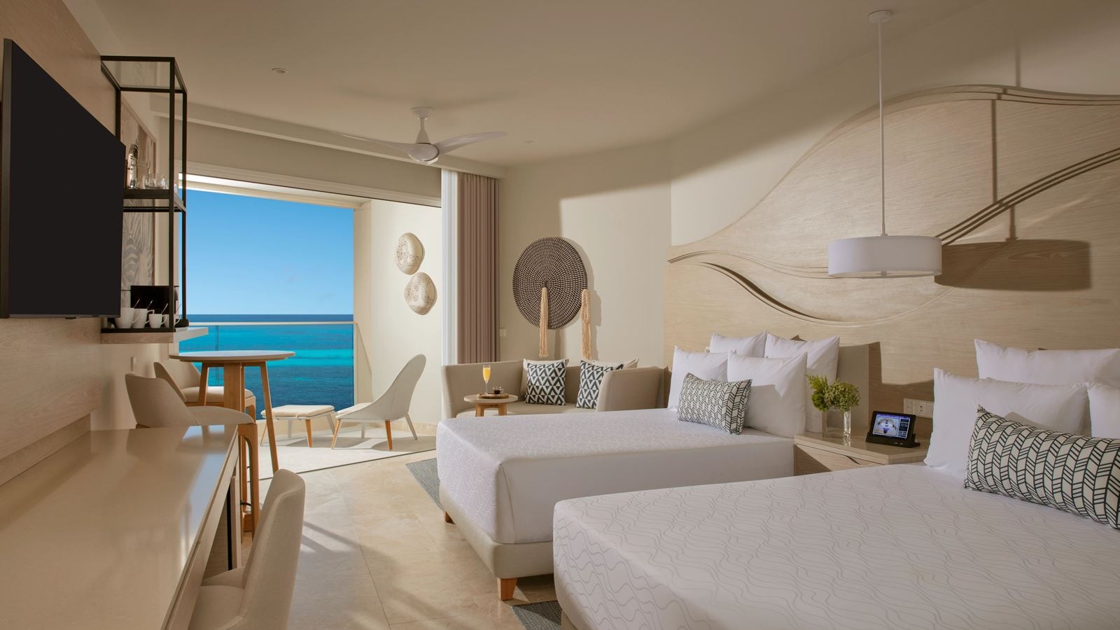 rooms-allure-junior-suite-partial-ocean-view