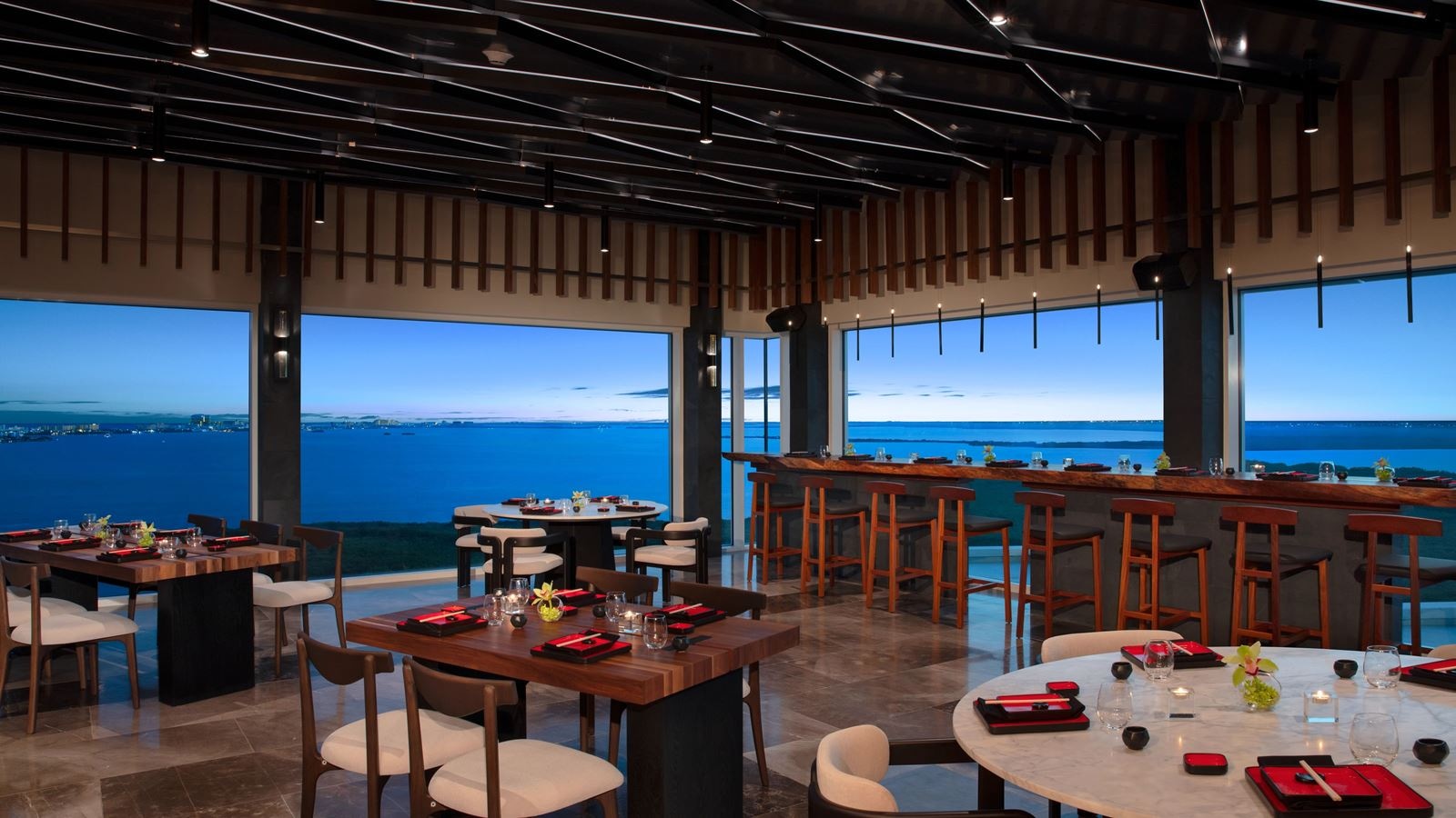 restaurants-restaurants