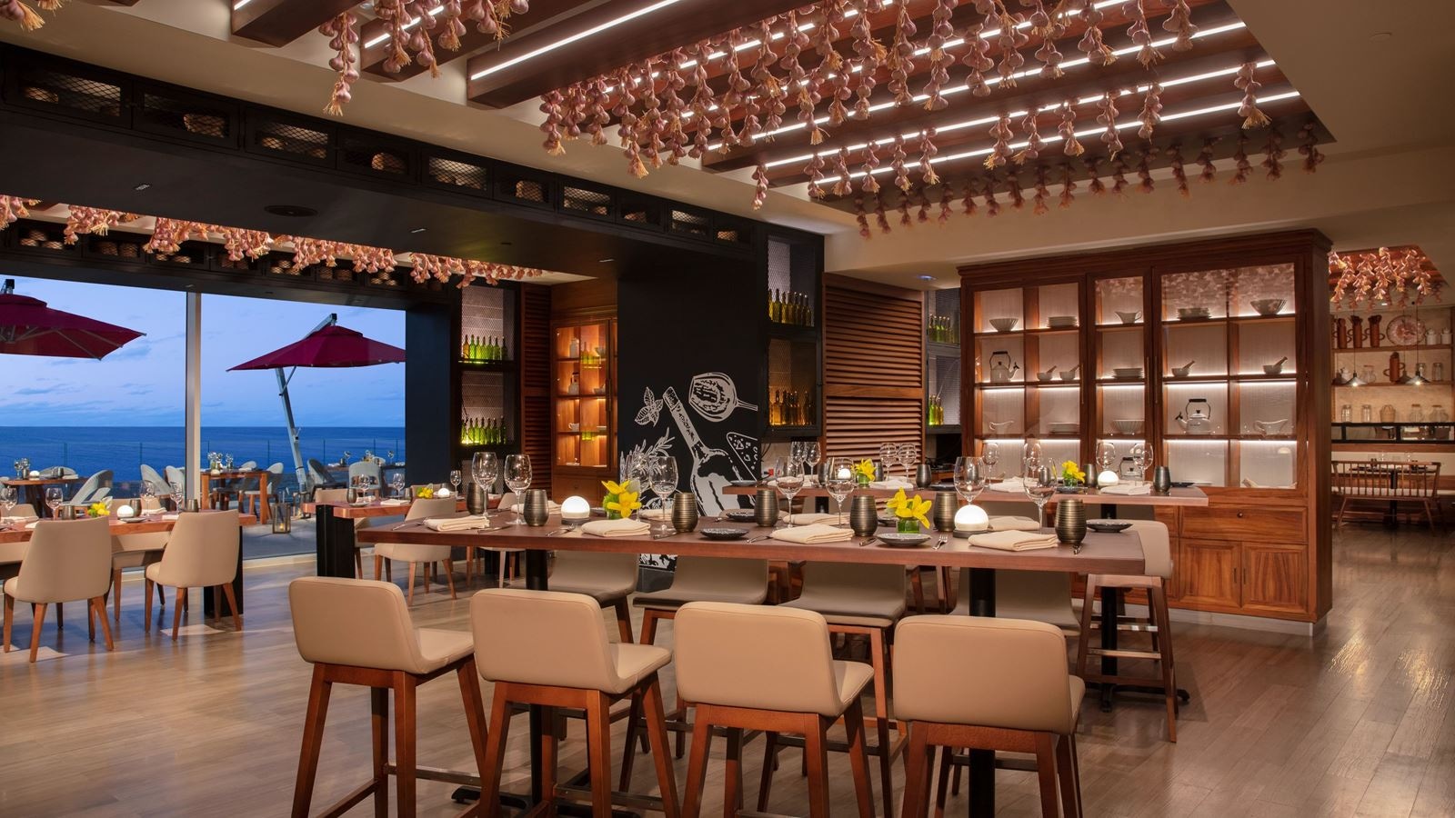 restaurants-restaurants