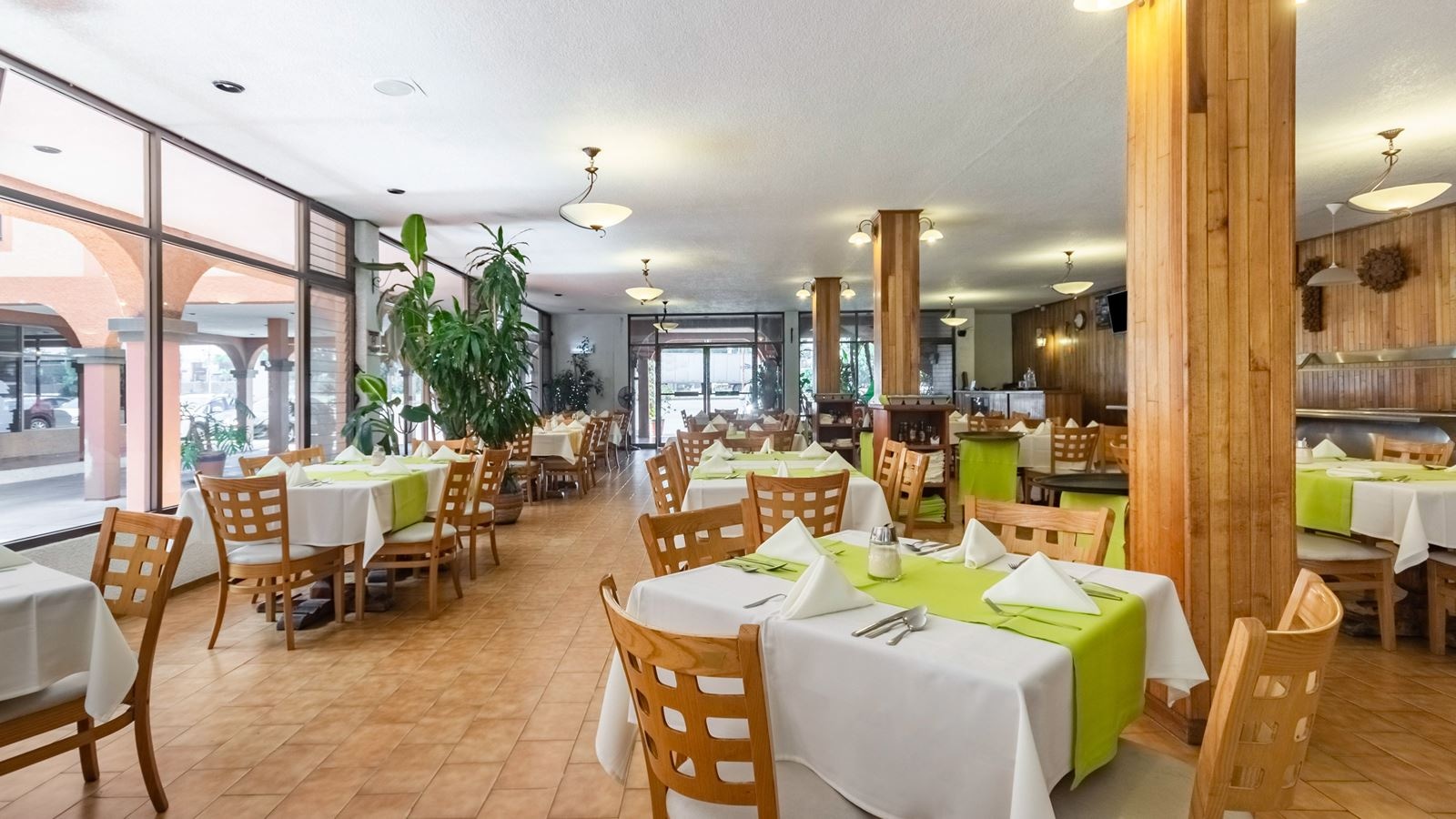 restaurants-restaurants