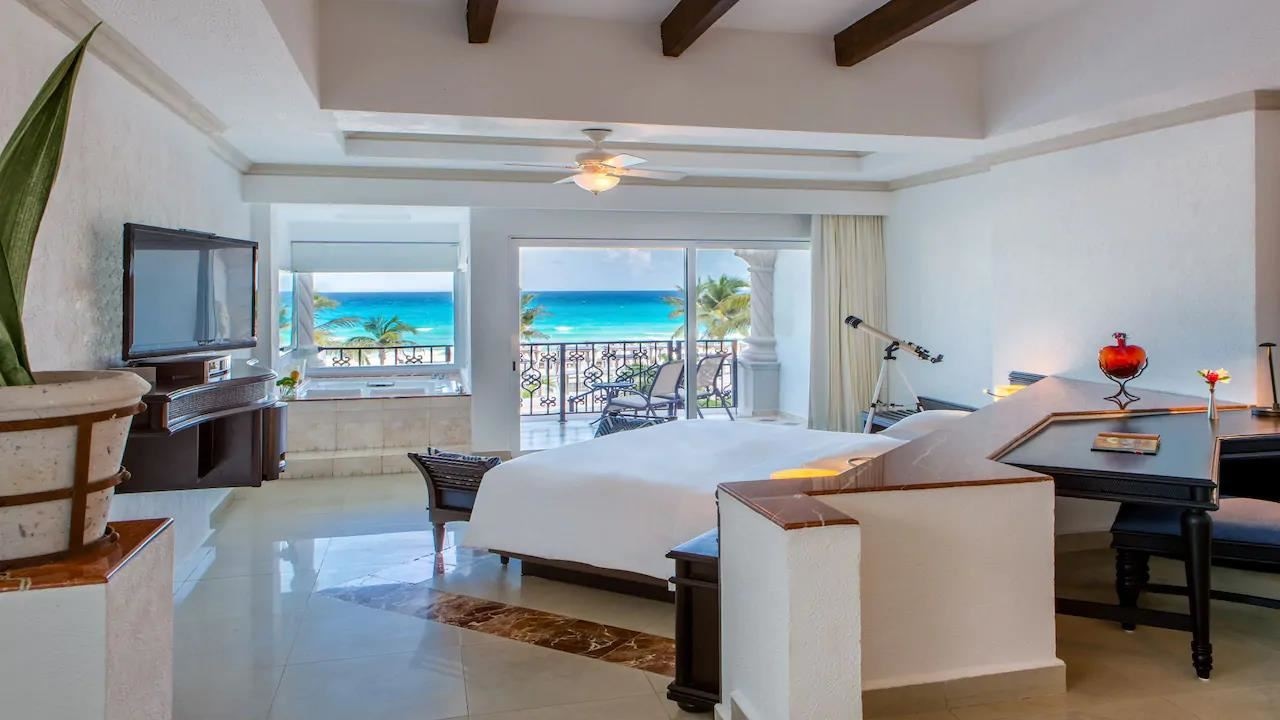 rooms-ocean-view-swim-up-suite-king