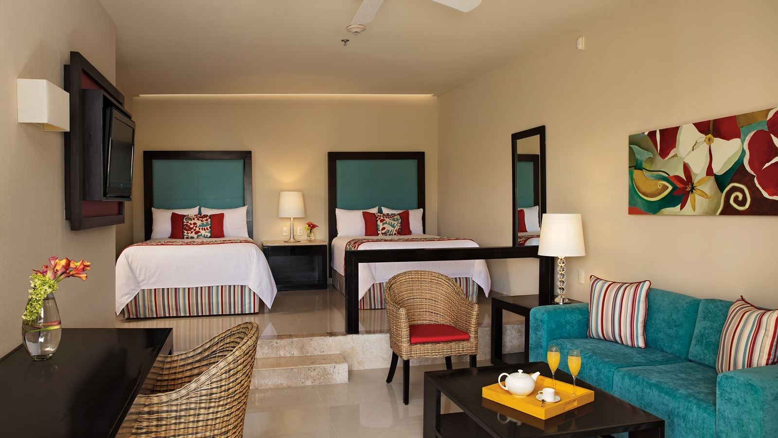 rooms-junior-suite-tropical-view