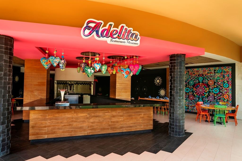 restaurants-adelita