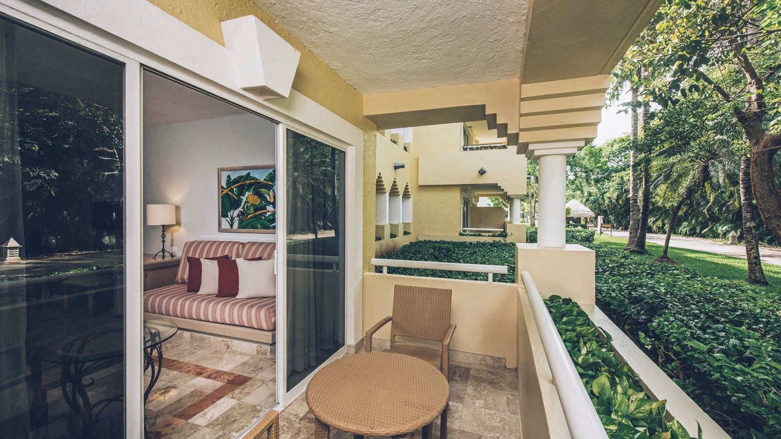 rooms-two-bedroom-family