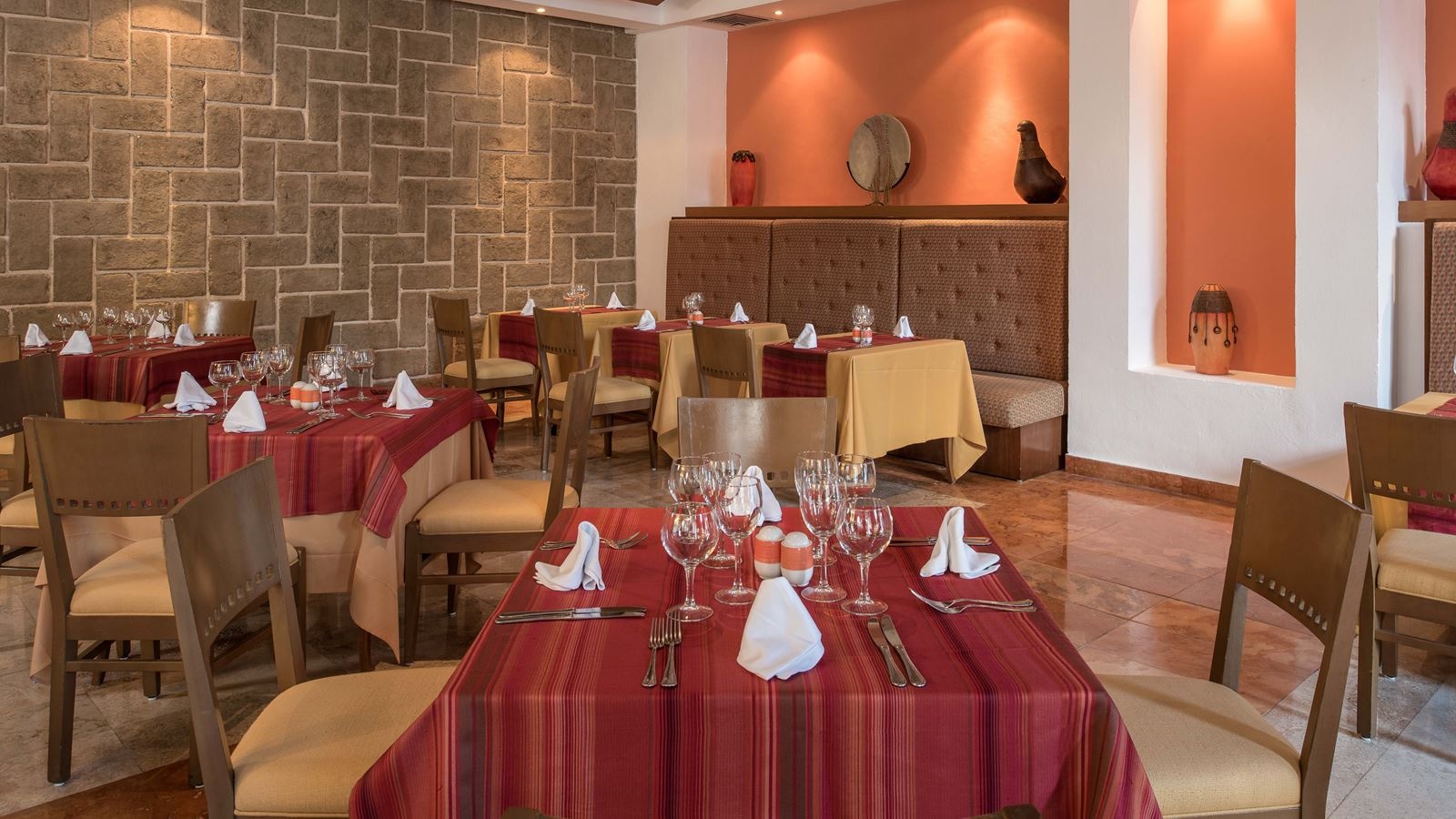 restaurants-la-hacienda