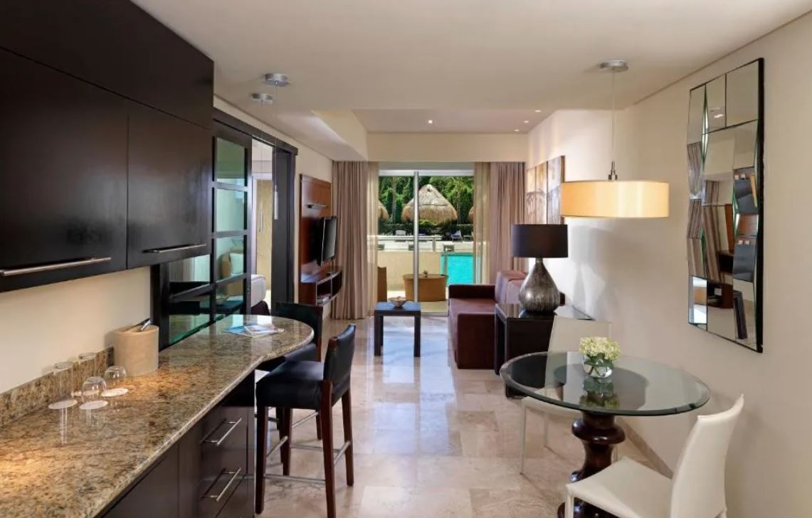 rooms-suite-nature-view