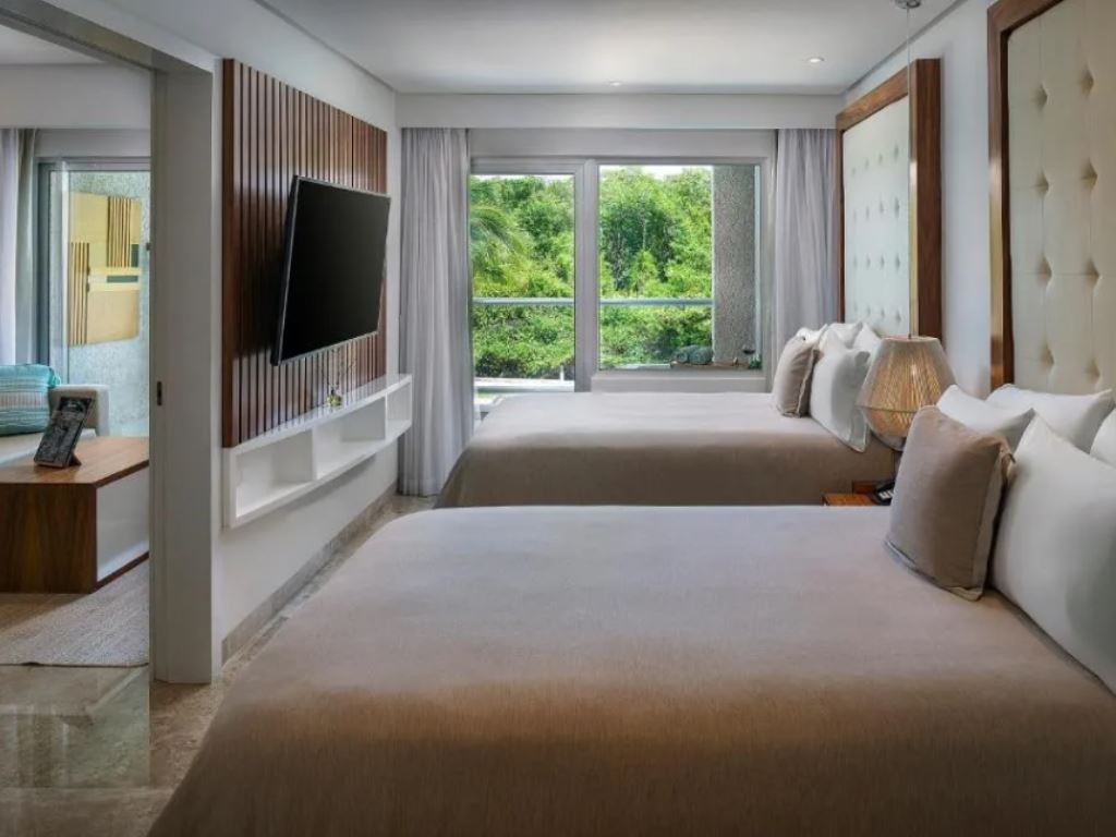 rooms-the-reserve-suite-nature-view