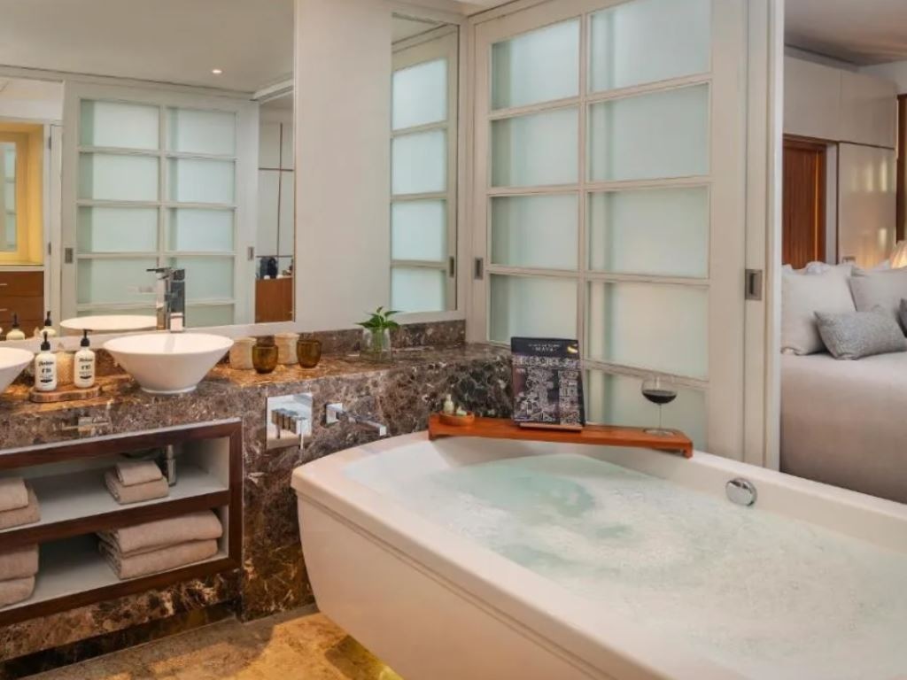 rooms-the-reserve-junior-suite-nature-view