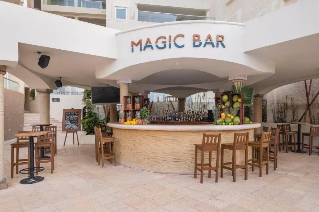 bars-magic-bar
