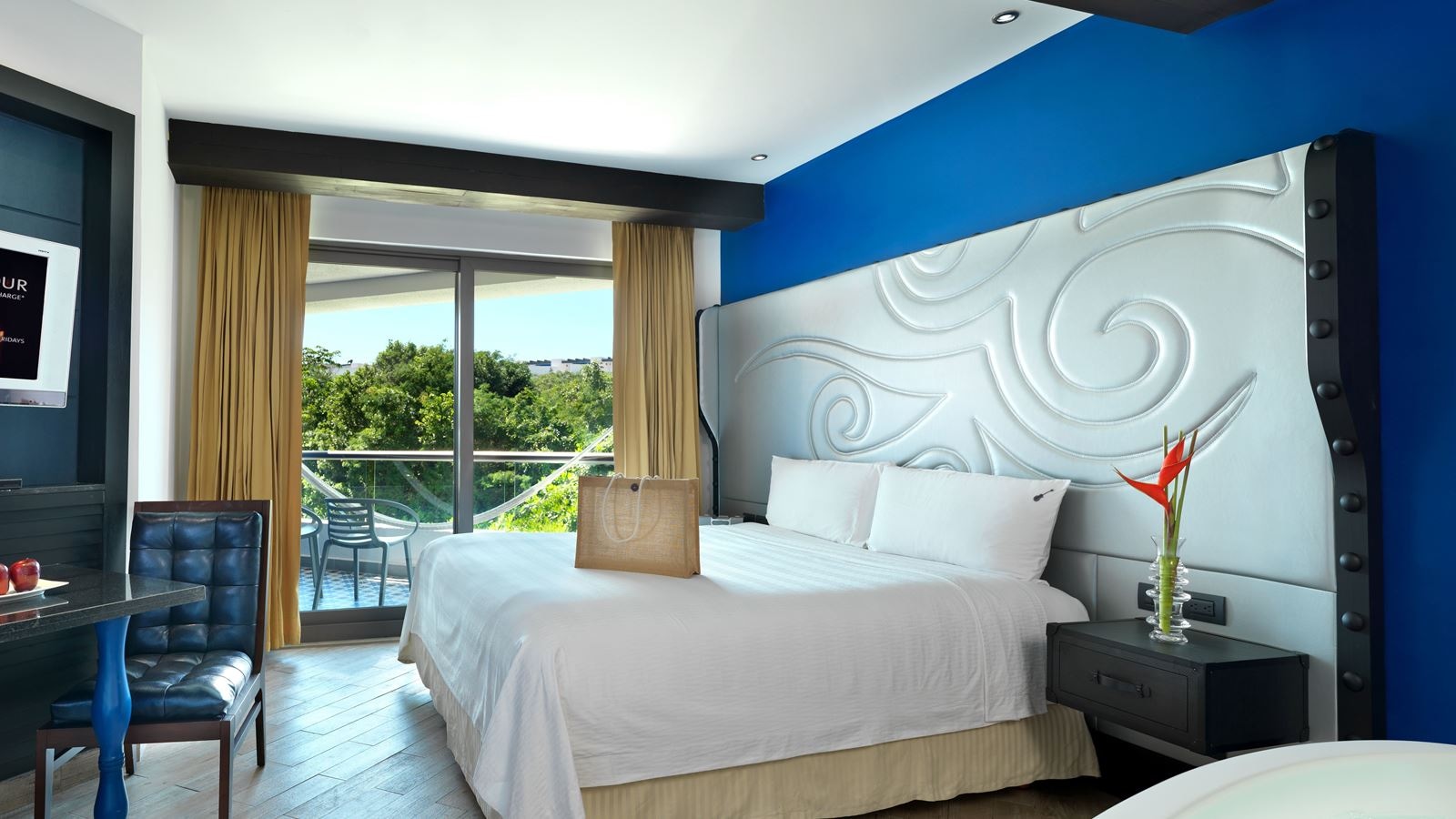 rooms-seccion-heaven-diamond-king-adults-only-18+