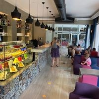 რესტორანი preview