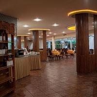 რესტორანი preview