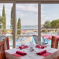 რესტორანი preview