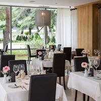 რესტორანი preview