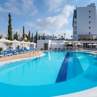 აუზები preview