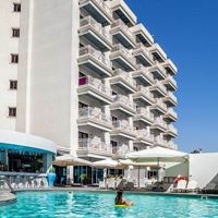 აუზები preview