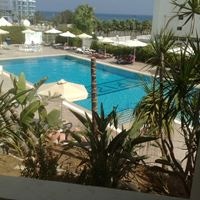 აუზები preview