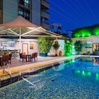 აუზები preview