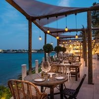 რესტორანი preview