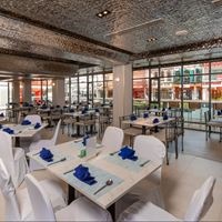 რესტორანი preview