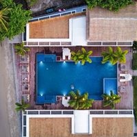 აუზები preview