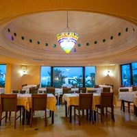 რესტორანი preview