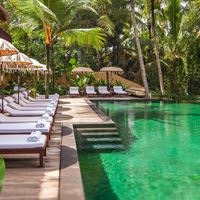 აუზები preview