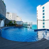 აუზები preview