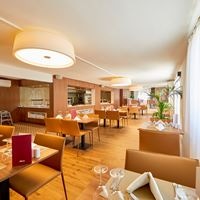 რესტორანი preview