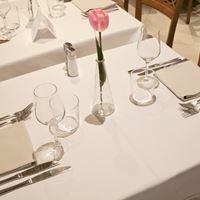 რესტორანი preview