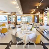 რესტორანი preview