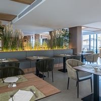 რესტორანი preview