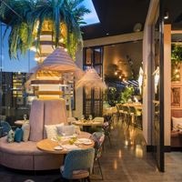 რესტორანი preview