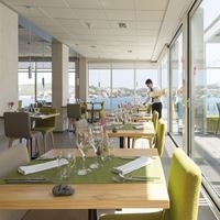 რესტორანი preview