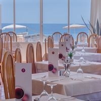 რესტორანი preview