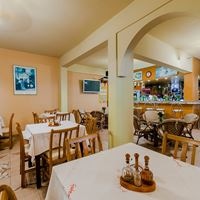 რესტორანი preview