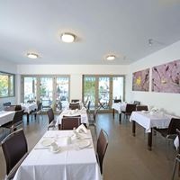 რესტორანი preview