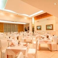 რესტორანი preview