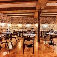 რესტორანი preview