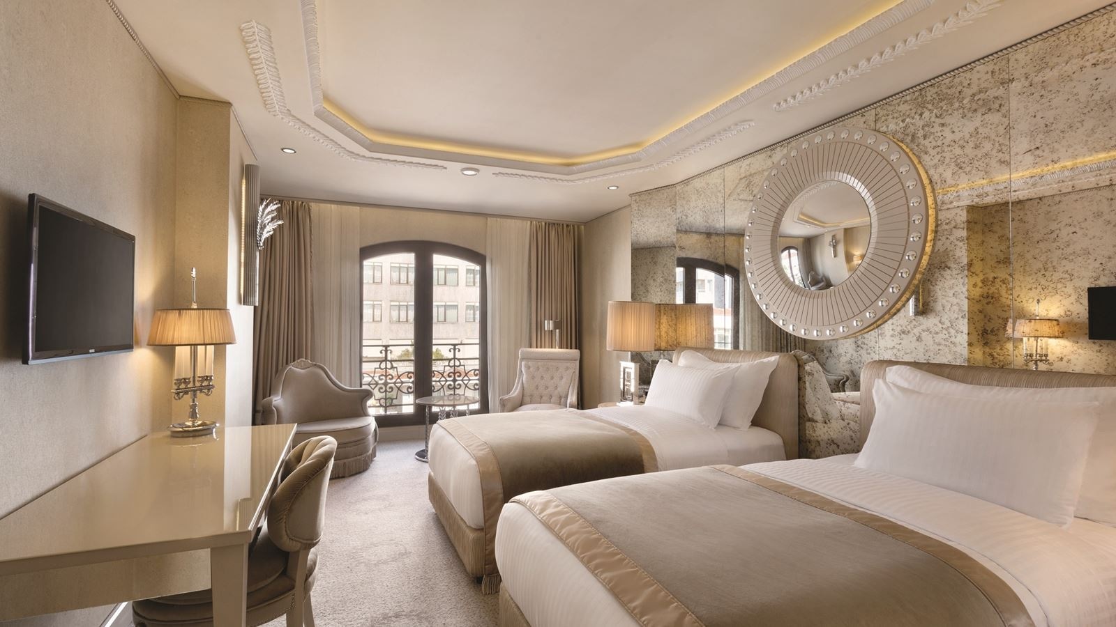 rooms-bed-in-dormitory-executive-sea-view