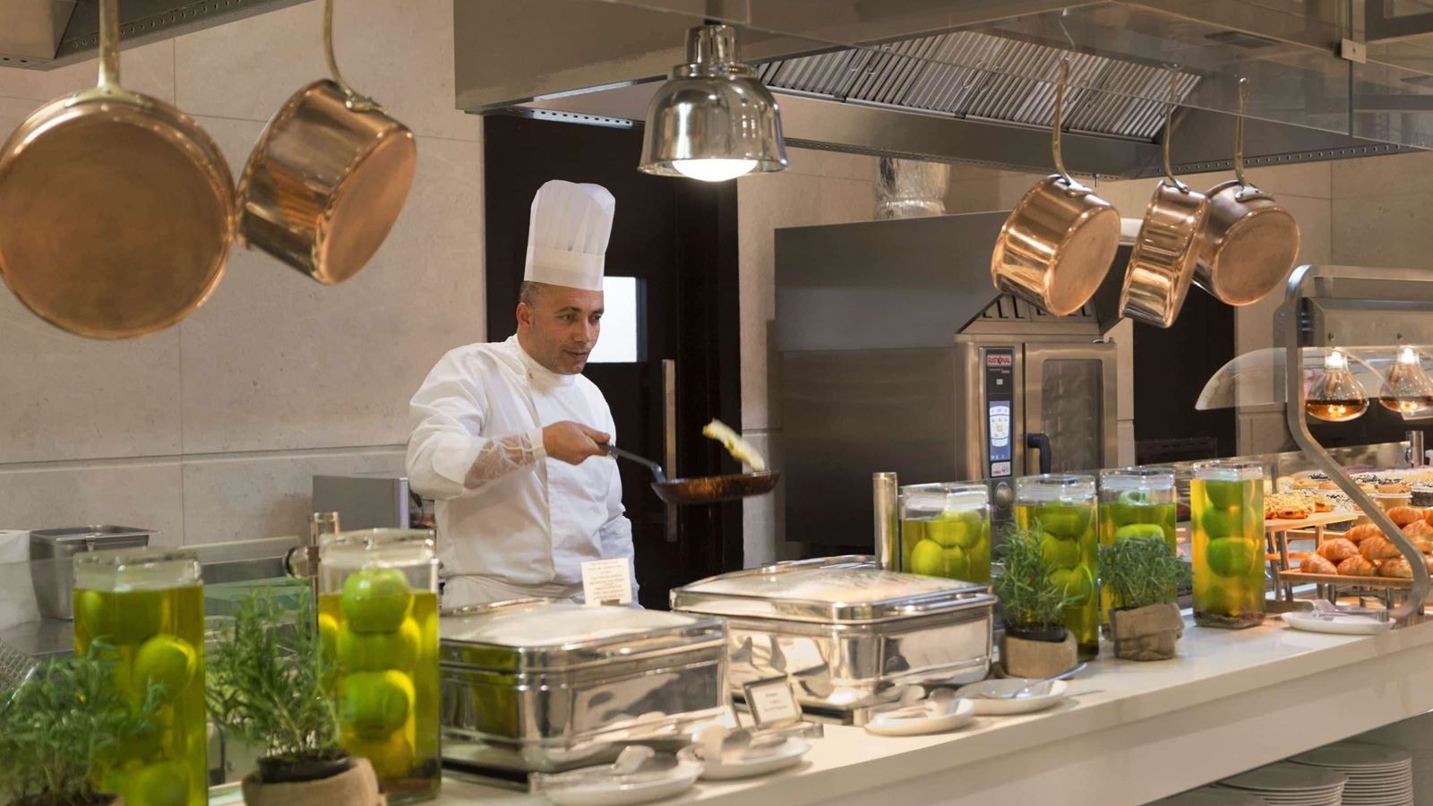 restaurants-restaurants