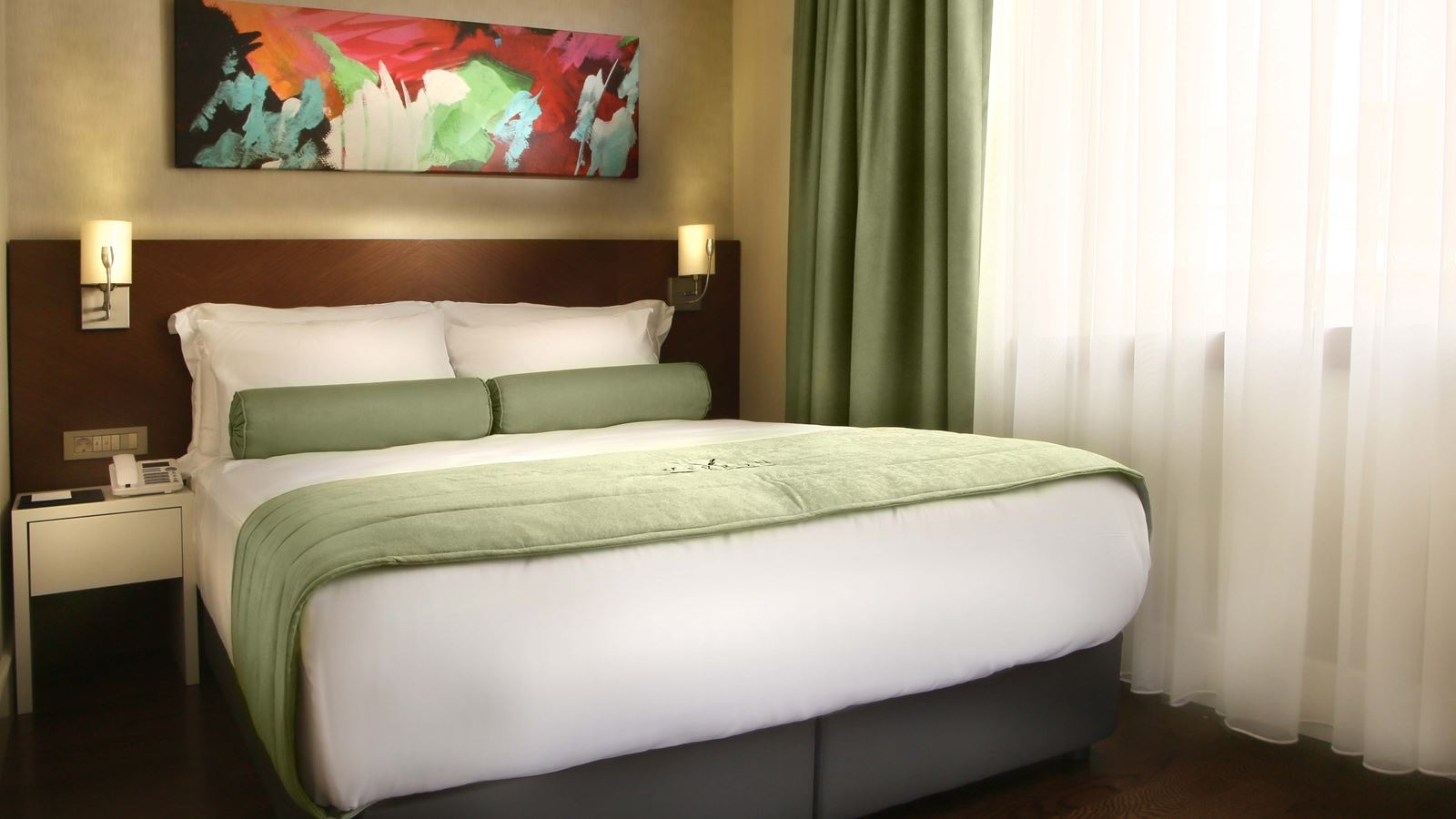 rooms-single-standard