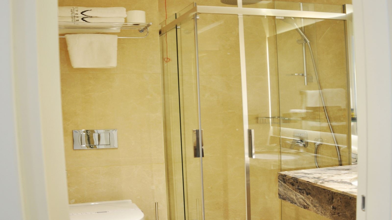 rooms-double-standard