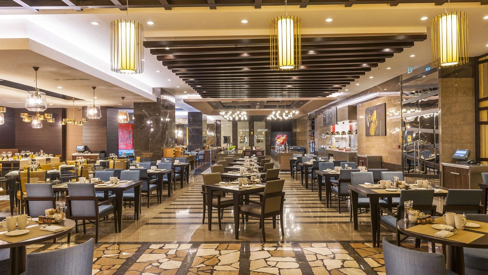 restaurants-restaurants