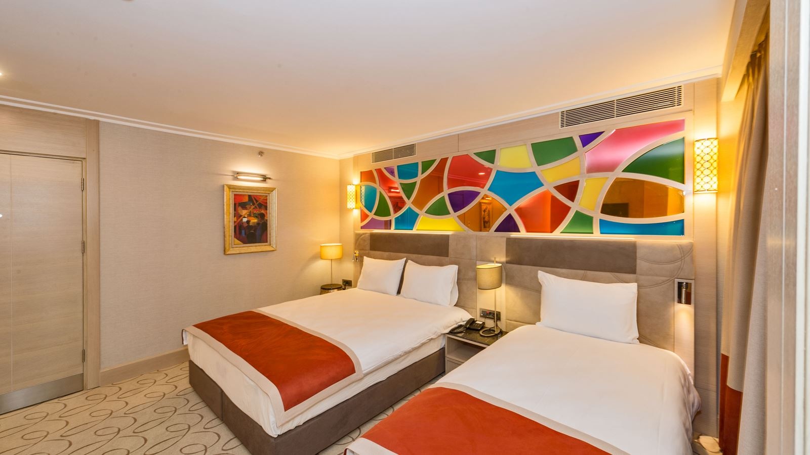 rooms-family-room-standard