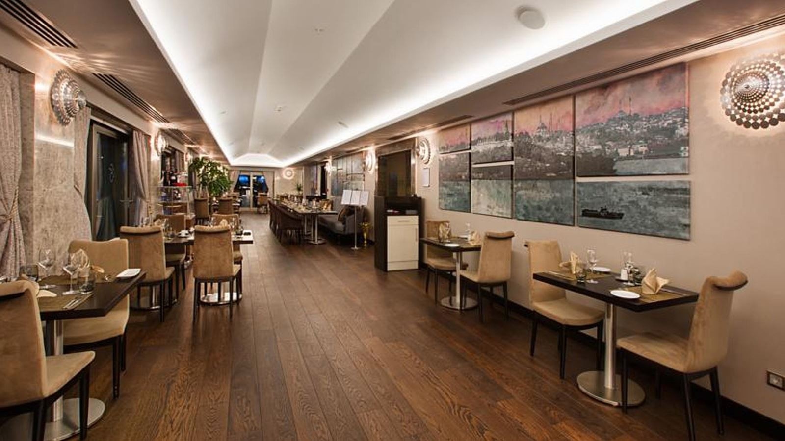 restaurants-restaurants