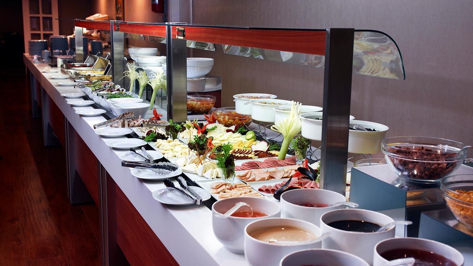 restaurants-restaurants